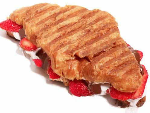 Croissant de bayas bajo la prensa