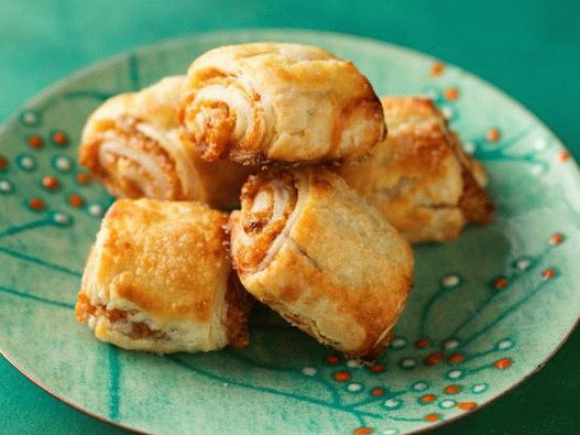 Foto bagels de albaricoque con avellanas
