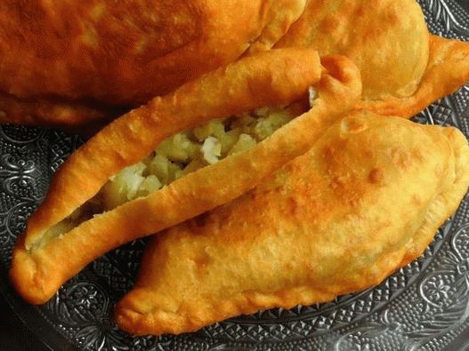 Foto de Alu Pai - pasteles con papas y guisantes verdes