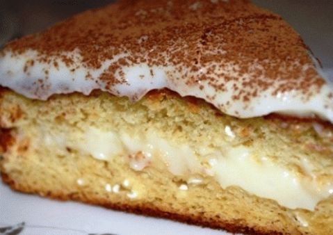 Bizcocho con crema pastelera