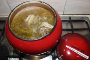 Caldo de urogallo