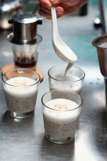 Foto Té con leche y tapioca