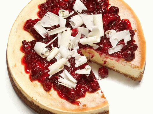 Foto de arándanos y tarta de queso con chocolate blanco