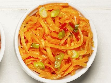 Salsa de salsa de zanahoria con foto y chile