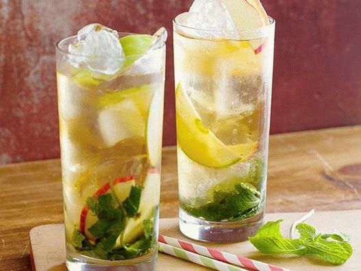 Foto doble mojito de manzana