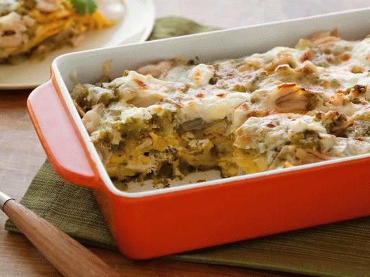 Foto de Enchilada suisas con pollo al horno en capas