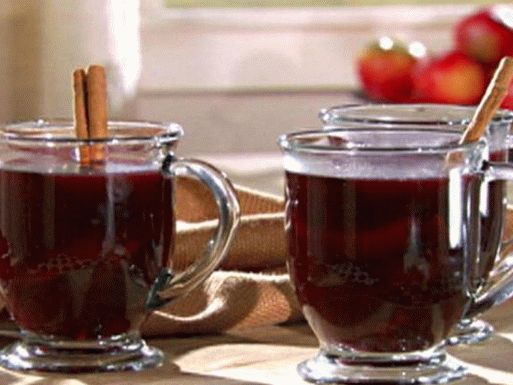 Foto de vino caliente con vino español