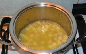 Sopa de puré de guisantes