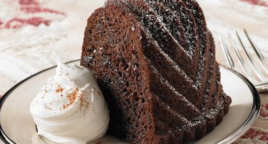 Foto Cupcake de pan de jengibre con salsa de yogurt