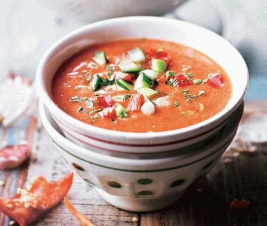 Foto de sopa de gazpacho fría española