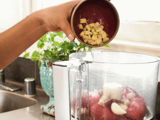 3. Preparar la base de tomate