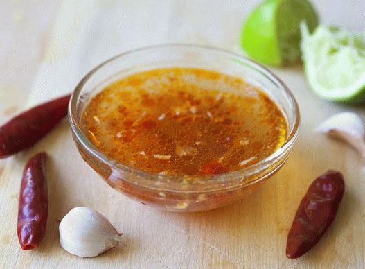 Foto salsa de ajo caribeño