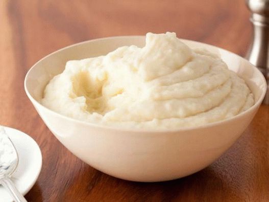 Foto Puré de papas con ajo al horno y queso mascarpone