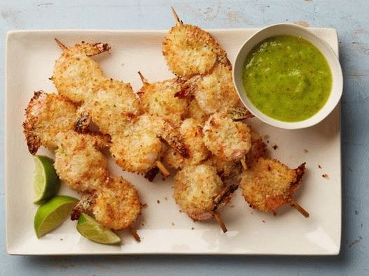 Foto Camarones empanizados con hojuelas de coco con salsa de piña picante (dieta Whole30)