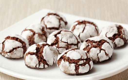 Foto arruga las galletas de chocolate y menta