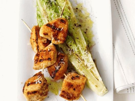 Pechuga de pollo a la parrilla y lechuga romana