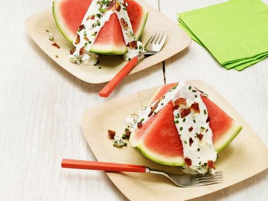 Foto merienda ensalada de verano