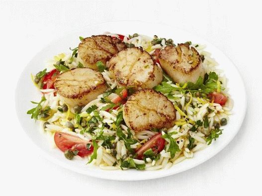 Foto de pasta de limón Orzo con vieiras