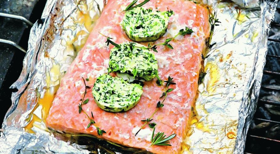 Salmón a la plancha en papel de aluminio