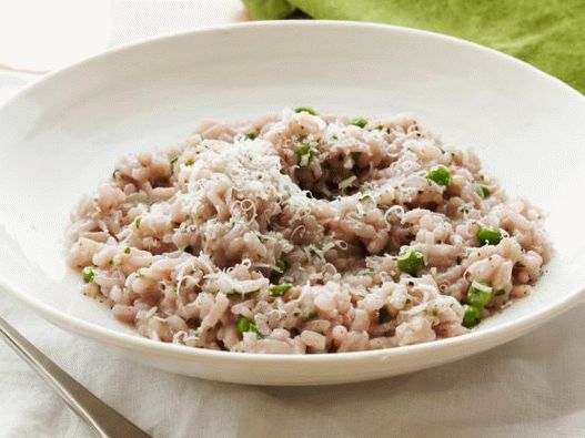 Risotto de guisantes para una cena romántica