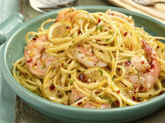 Linguini de camarones para una velada romántica