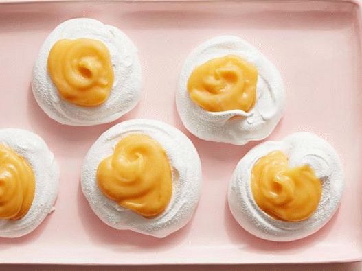 El pastel de merengue y limón kurdo de Pavlova