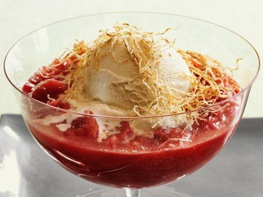 Mermelada de ruibarbo con helado