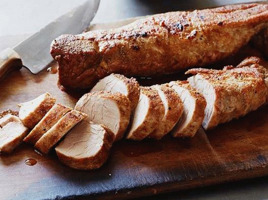 Solomillo de cerdo al horno con salsa de chile chipotle Solomillo de cerdo al horno con salsa de chile chipotle