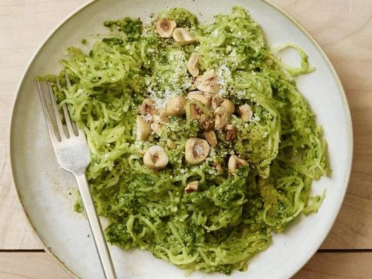 Foto del plato - Espagueti de calabaza con pesto de col rizada