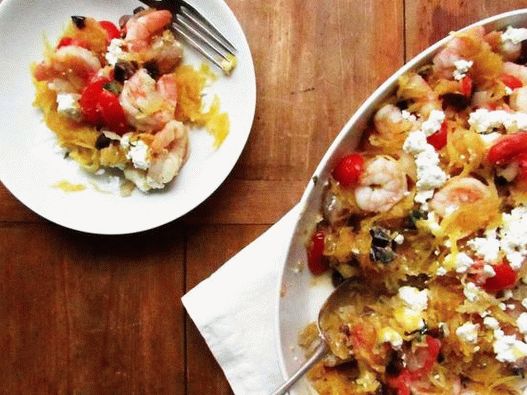 Foto del plato - Calabaza de espagueti griega con gambas