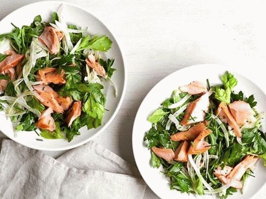 Ensalada de salmón con hinojo