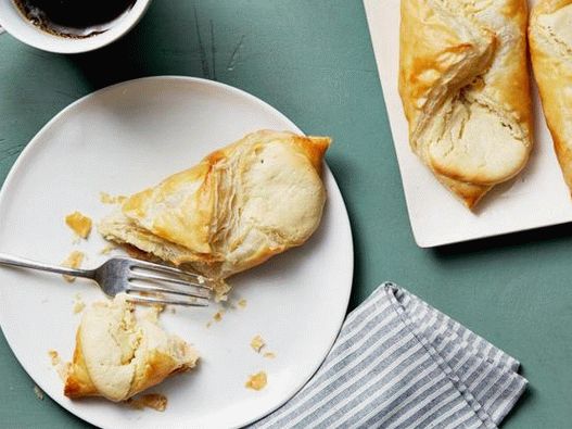 Foto del plato - Danés - un simple hojaldre dulce con queso