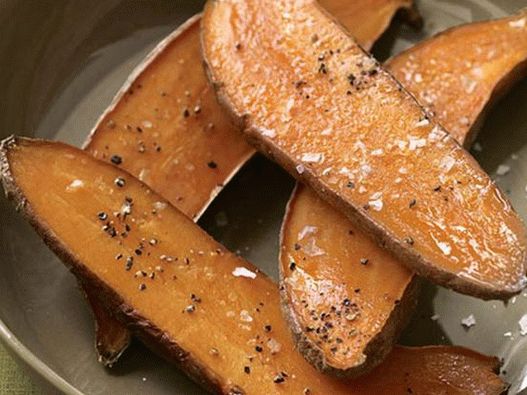 Foto del plato: batata al horno con salsa de alioli