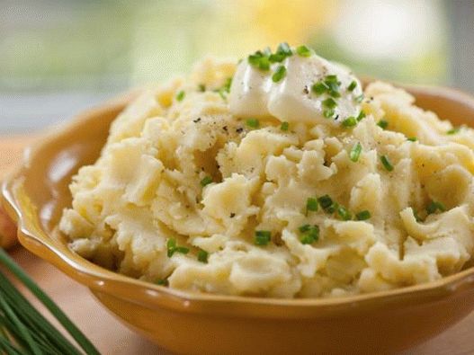 Foto del plato - Puré de papas con ajo y cebolla verde
