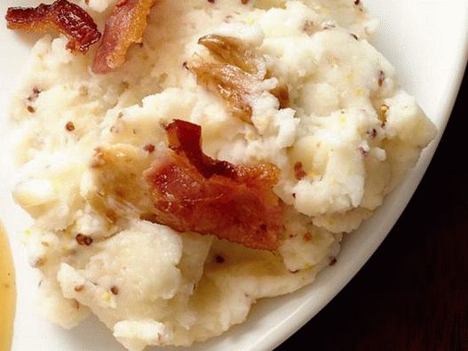 Foto del plato - Puré de papas con ajo al horno y tocino