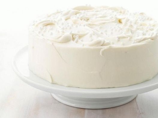Foto del plato - Tarta de almendras con glaseado de chocolate blanco
