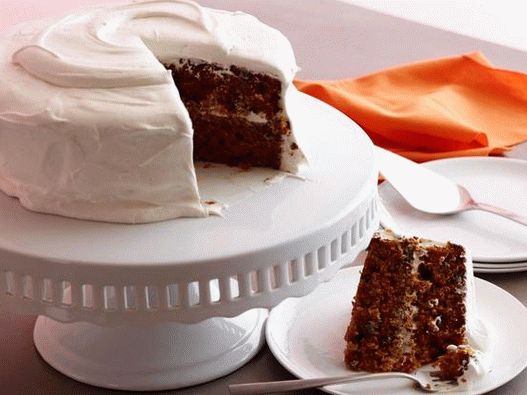 Foto del plato - Pastel de zanahoria con glaseado cremoso de malvavisco
