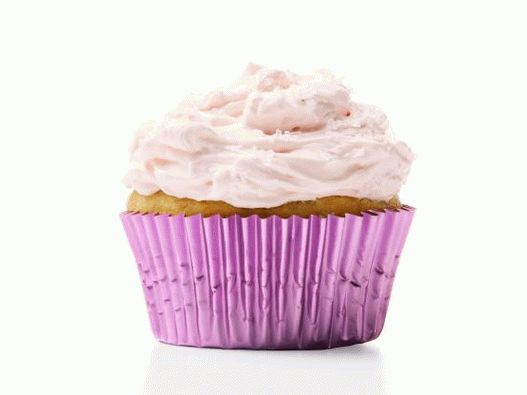 Foto cupcakes de frambuesa con agua de rosas