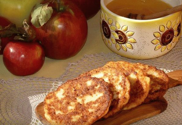 Cheesecakes de miel y manzana