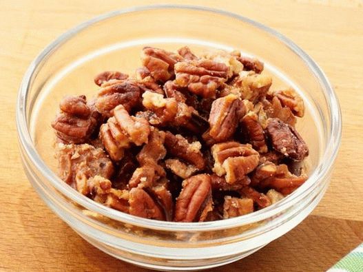 Pacanas confitadas