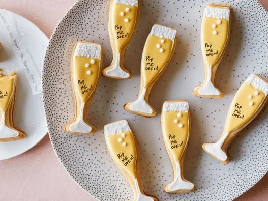 Foto de galletas navideñas con predicciones