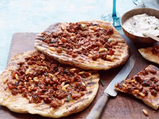 Foto del plato - Pizza con cordero picado