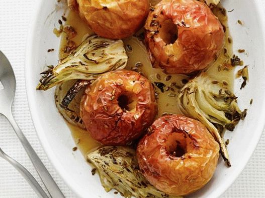 Manzanas al horno con hinojo