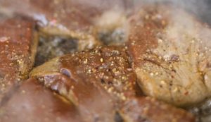 Hígado de espinacas