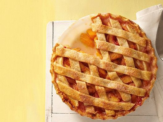 Foto pastel de durazno de forma rústica