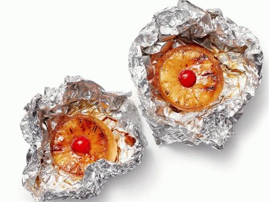 Foto de pasteles Changeling con piña en papel de aluminio