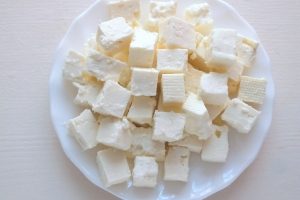 Polenta con queso feta