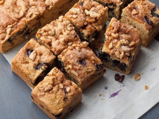 Pastel de café con arándanos