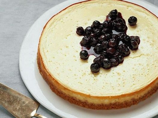 Tarta de queso y arándanos con yogurt griego