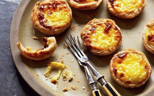 Foto de quiche portugués con yemas